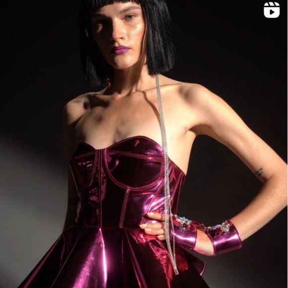 Not Nadine Merabi but just as Beautiful Hot Pink Metallic Corset * - Picture 2 of 3